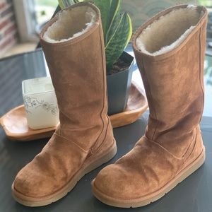 Tall Chestnut Ugg Boots. Excellent Condition.